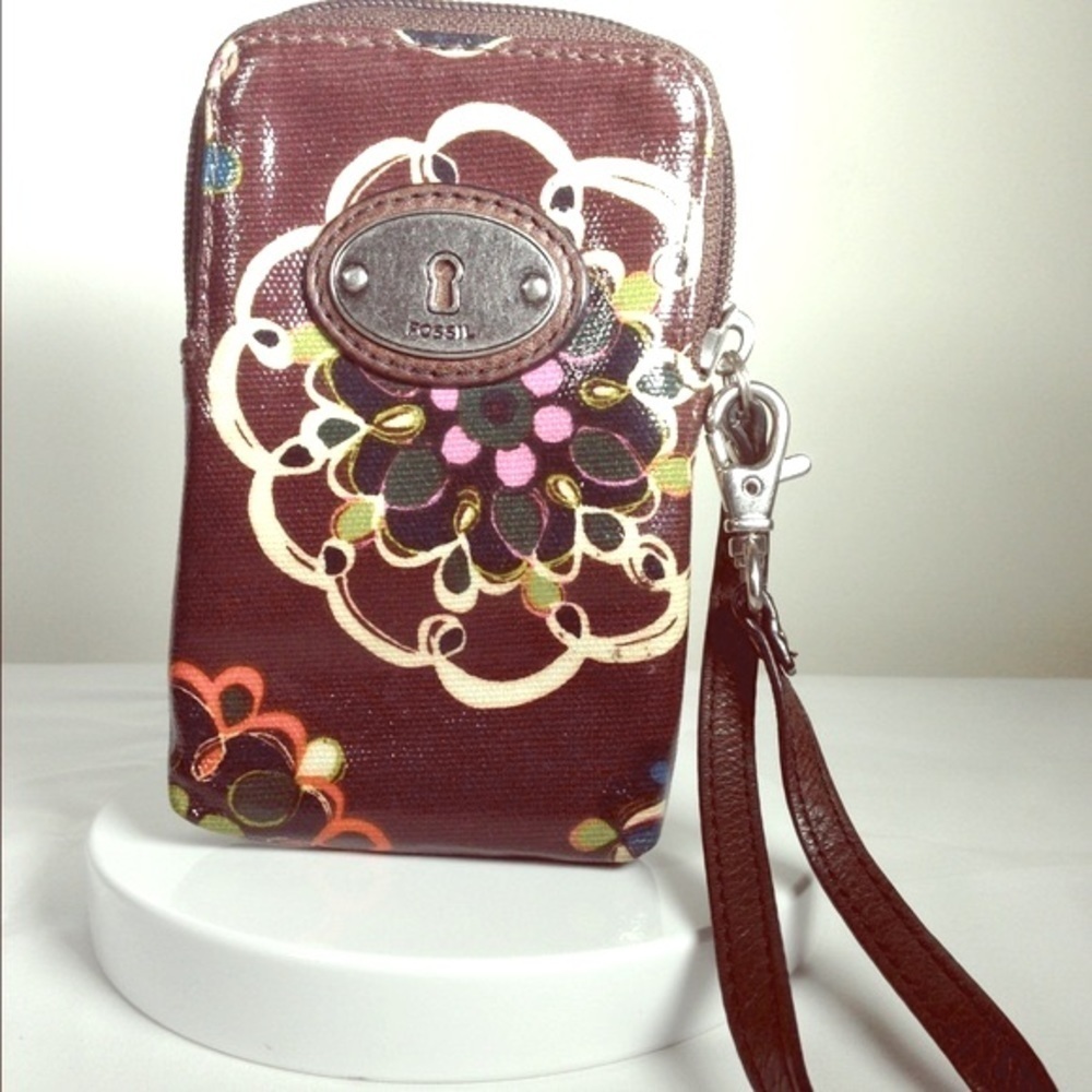 Fossil Key-Per Cell Phone Wristlet